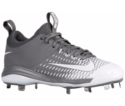 mike trout metal cleats